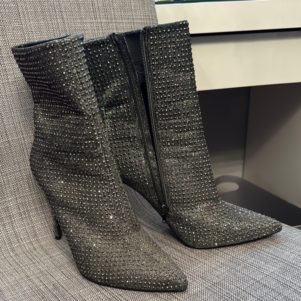 Elegant Black Rhinestone Women's Boots